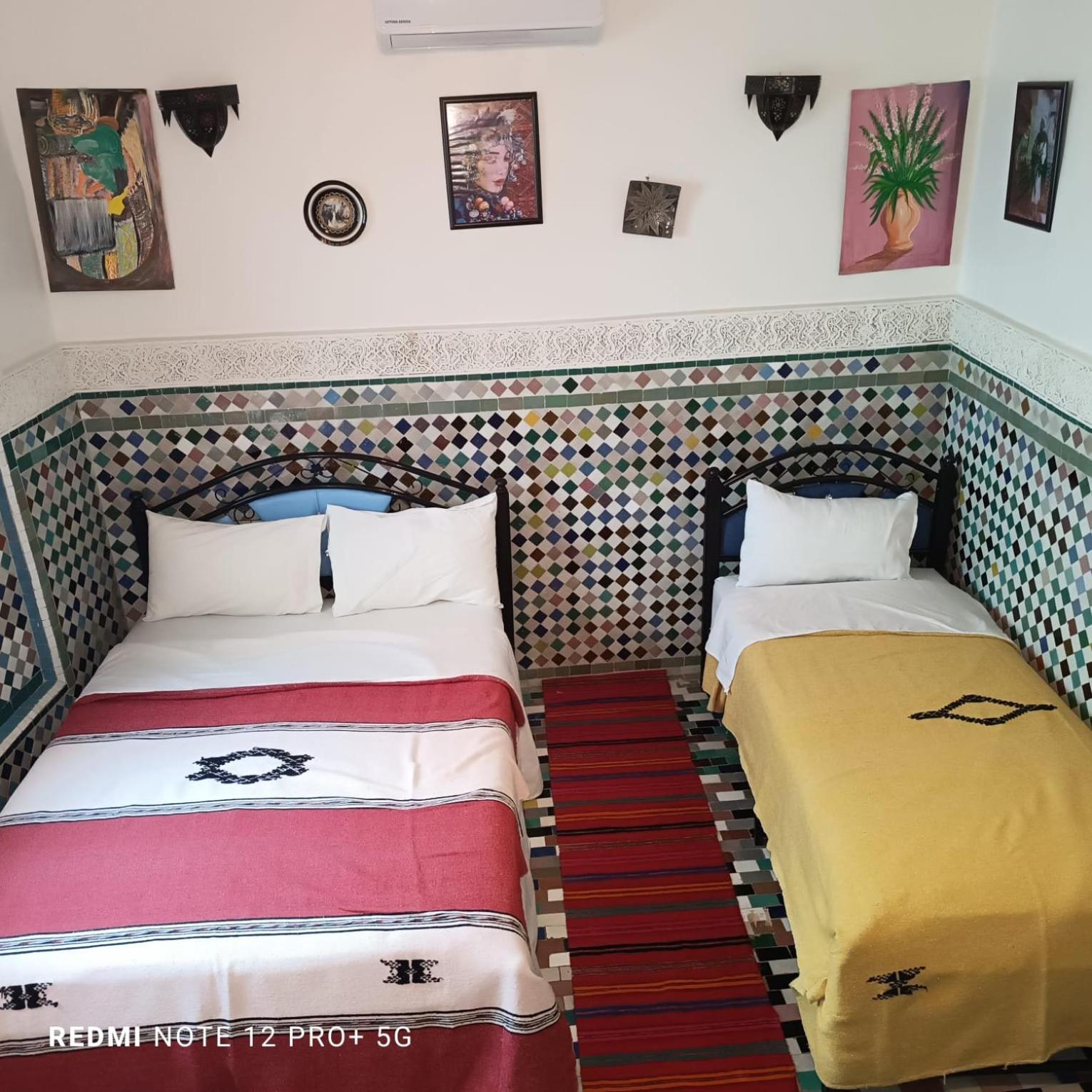 Riad Amal Fez Buitenkant foto
